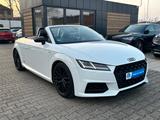 Audi TT Roadster 2.0 TDI 184PS S-line Navi PDC - Audi TT mit Diesel-Antrieb: Cabrio