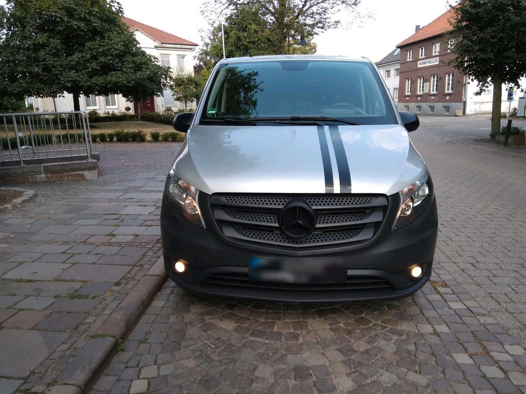 Image of Mercedes-Benz Vito