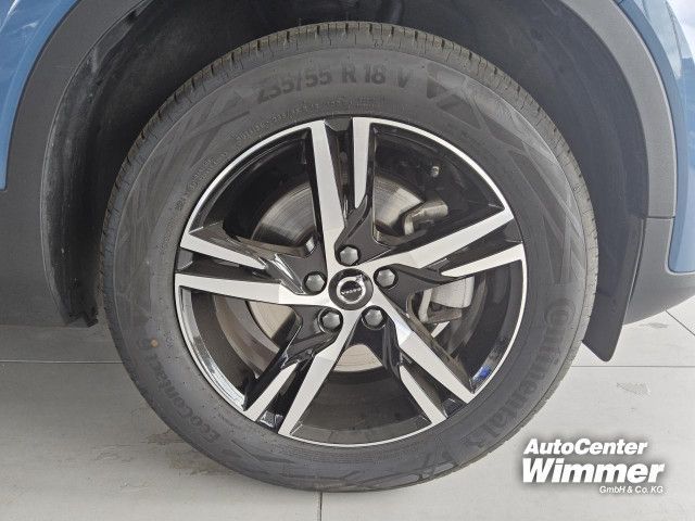 Foto Nummer 18: VOLVO XC 40