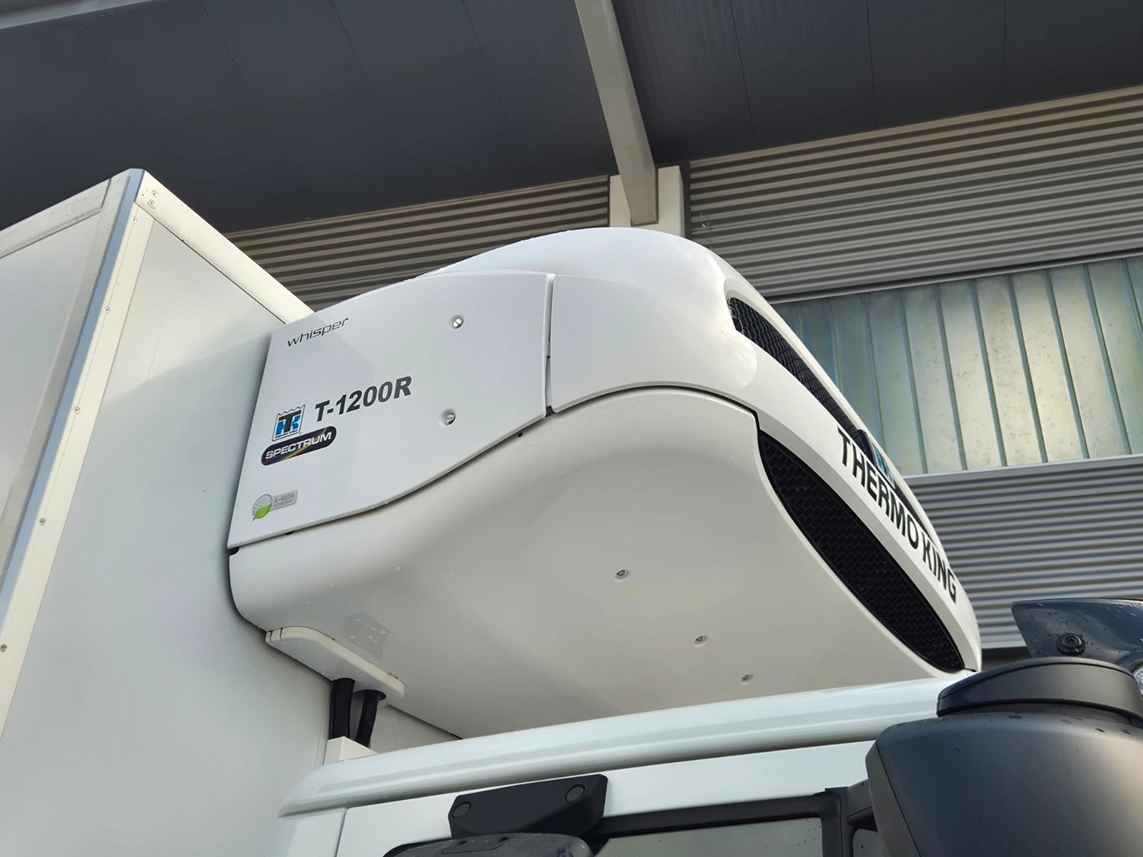 Fahrzeugabbildung Iveco Eurocargo ML160E28 ThermoKing R1200R LBW Tür AHK