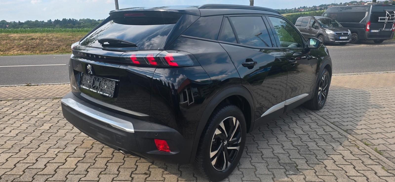 Peugeot 2008 Allure Pack SH*LED*EPH*TEMPOMAT*DAB*KAMERA