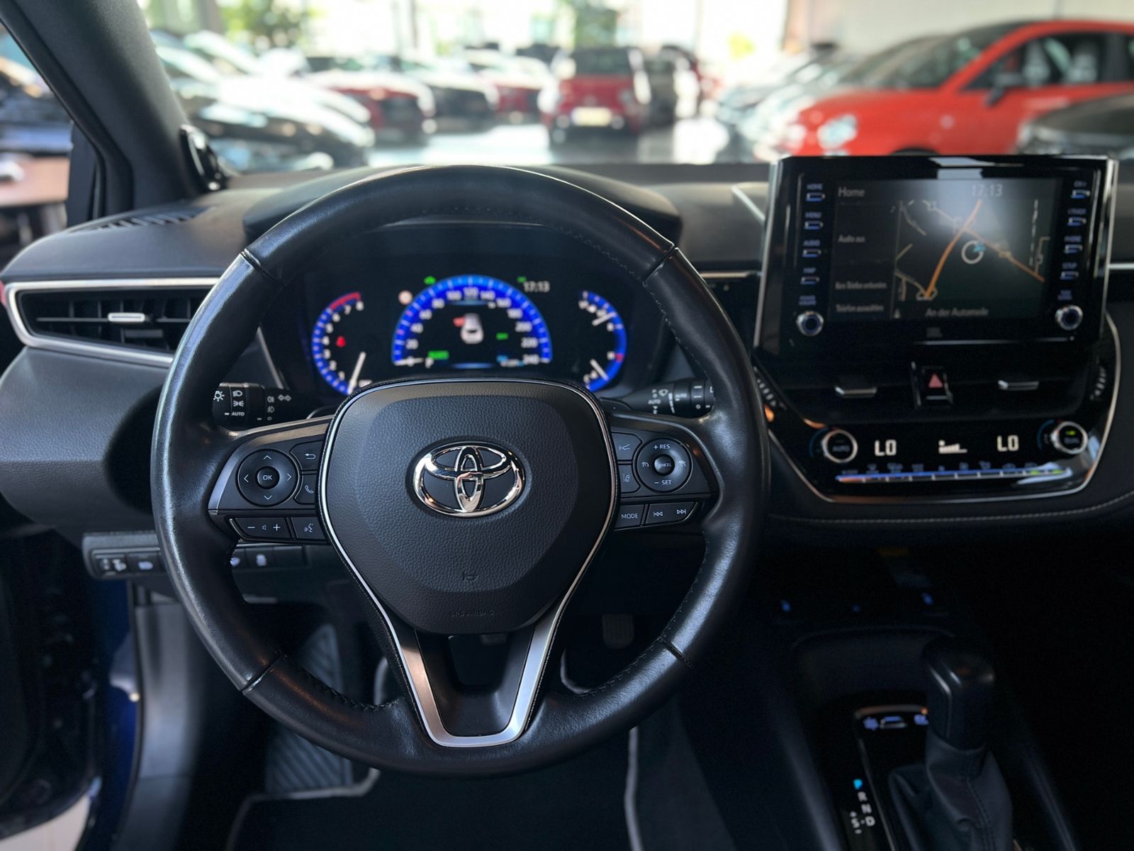 Fahrzeugabbildung Toyota Corolla 2.0 Hybrid Team D JBL LED RFK NAVI SHZ