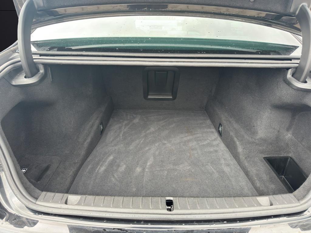 BMW 730