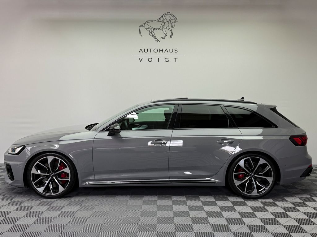 Audi RS4
