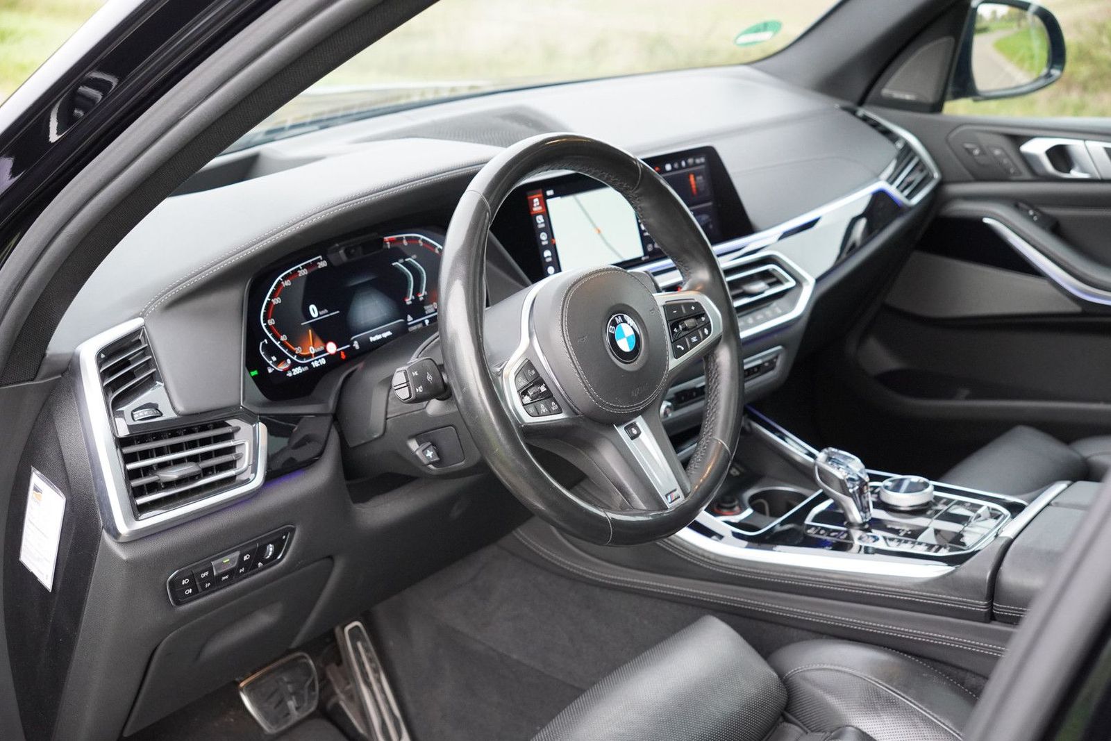 BMW X5 xDrive40i High Executive / Sky Lounge / Trekh imagem 2