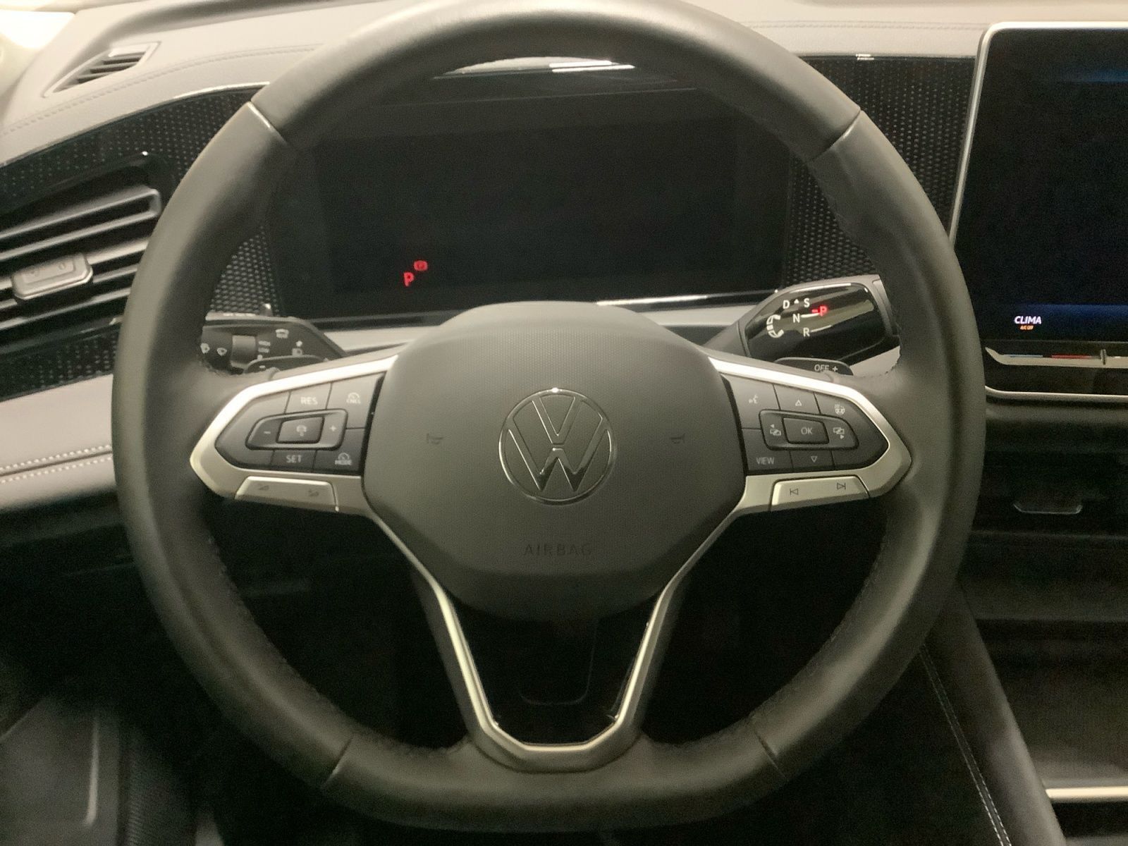 Tiguan Life 1,5 l eTSI 96 kW DSG AZV, ACC, Navi,
