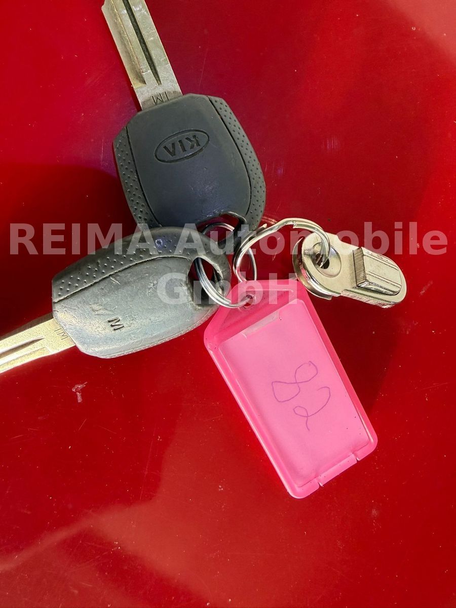 Fahrzeugabbildung Kia Picanto 1.1 LX, Zentral, Alufelgen