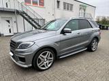 Mercedes-Benz Mercedes Benz ML 500 63 AMG - Mercedes-Benz ML 500: AMG