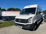 Volkswagen Crafter Kasten 50 mittel L2H2 Hochdach - Volkswagen Crafter aus 2016 mit Diesel-Antrieb: Kleinbus