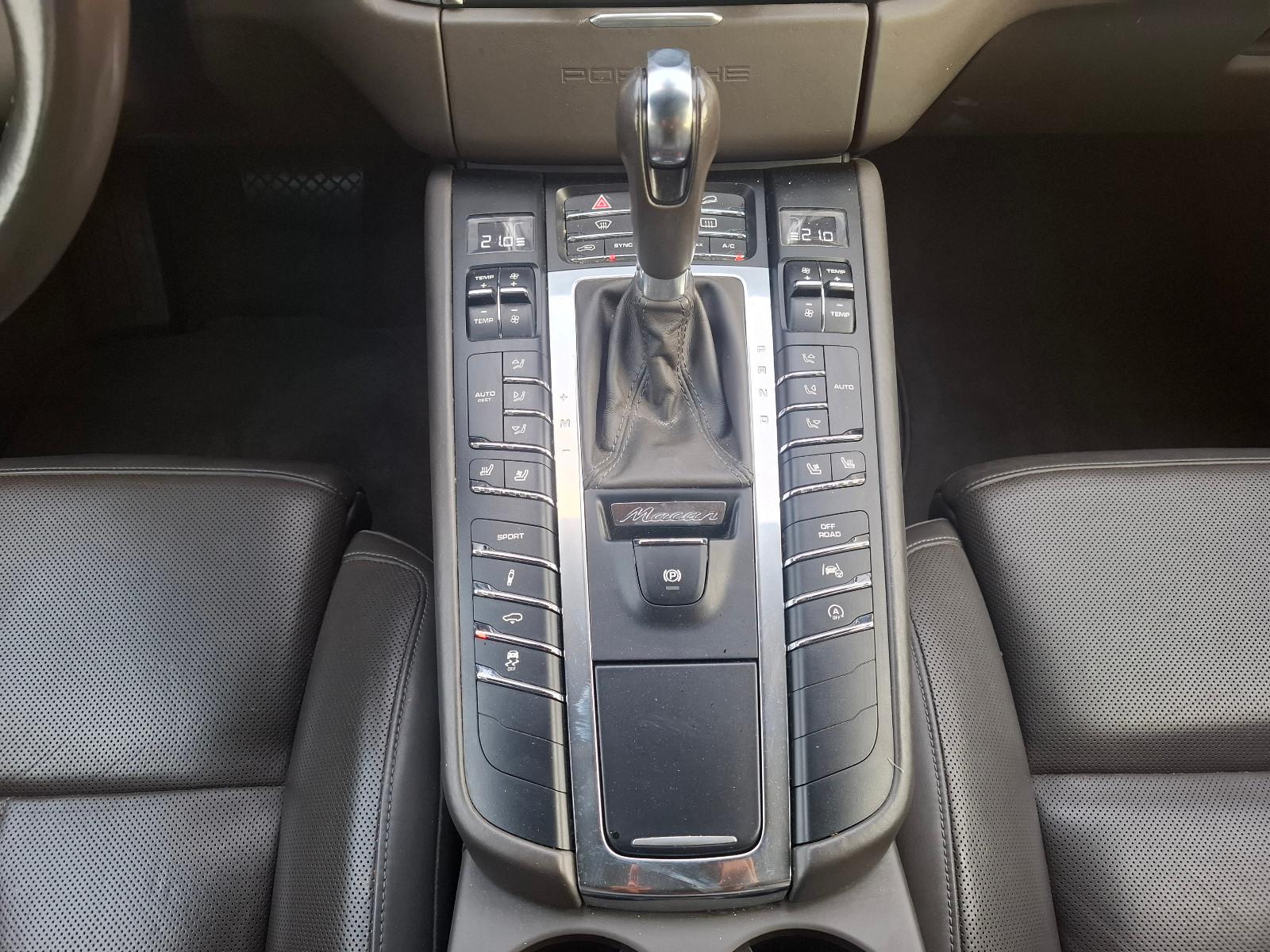 Porsche Macan S 3.0 V6 258ch - 1 ère main - Toit ouvrant - Camera - Carnet entretien - Hayon éléctrique - Led