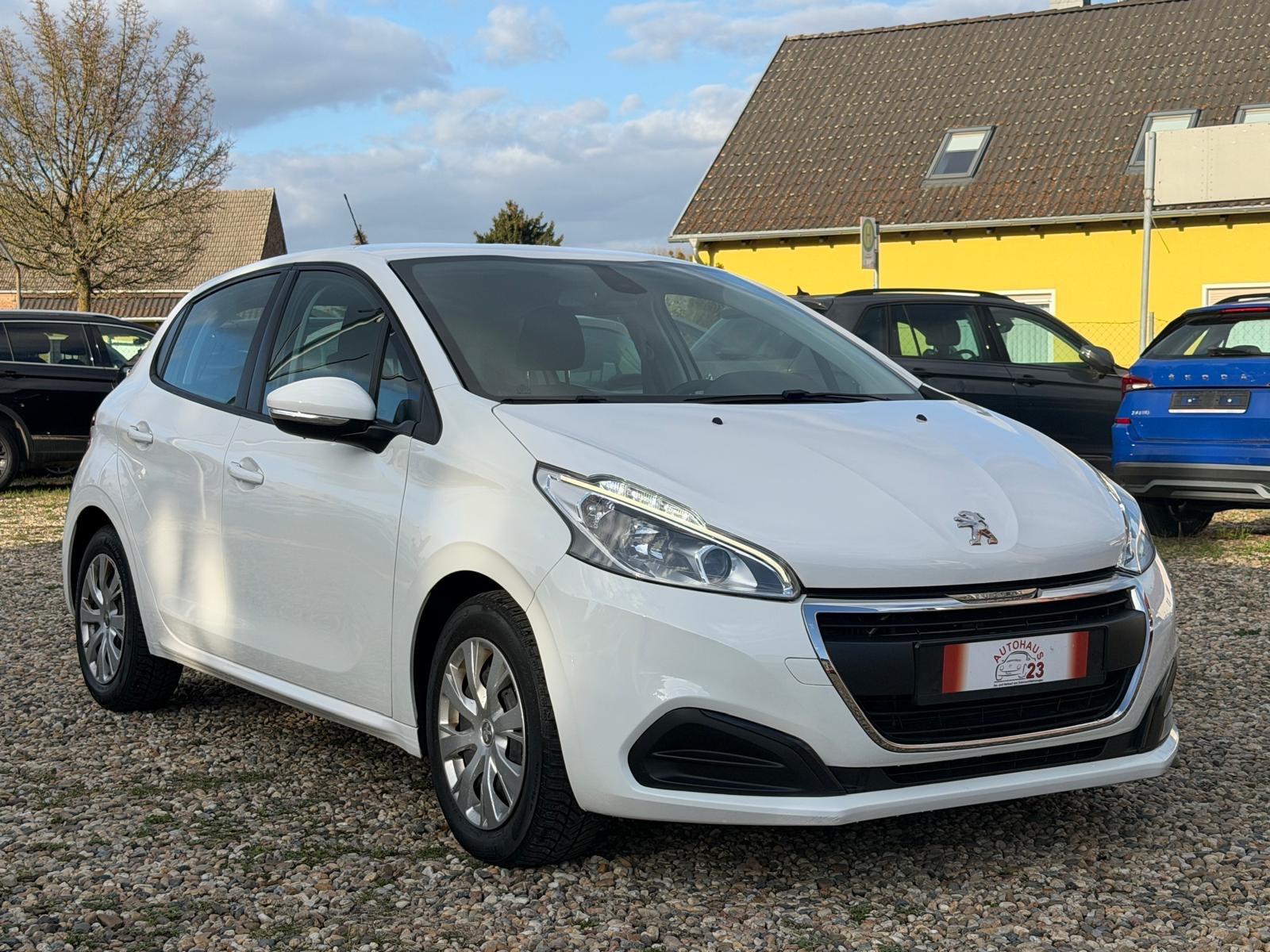 Peugeot 208 BlueHDi 100 Active*CarPlay*SHZ*1.Hand*