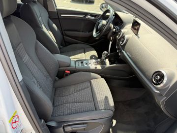 Audi A3 Sportback 35 TFSI sport+BiXenon+Shz+Navi