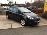 Opel Corsa D 1.2 Selection - Opel Corsa mit Benzin-Antrieb: Limousine, 1.2