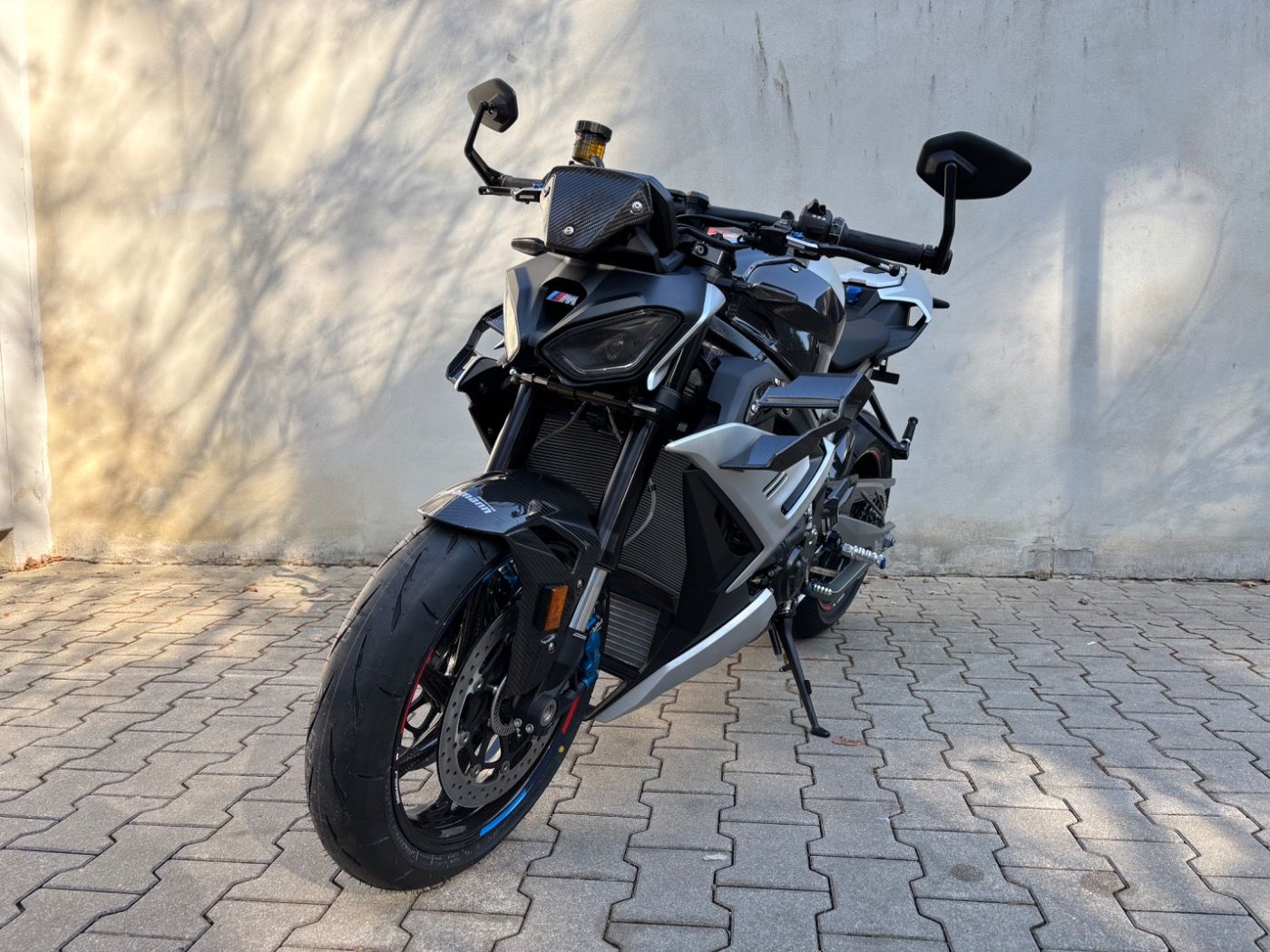 Fahrzeugabbildung BMW M 1000 R M Competition Paket