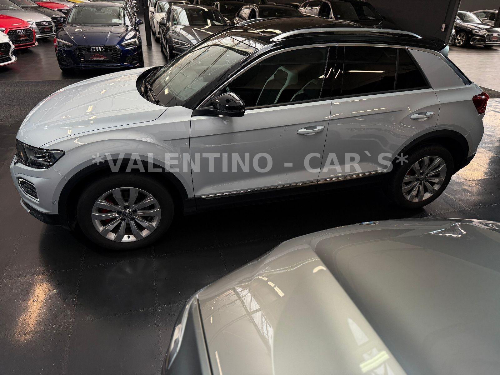Volkswagen T-Roc Sport 4M/Standh/Pano/AHK/Virtu/Assis/Beats