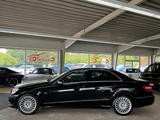 Mercedes-Benz E 220 CDI BlueEfficiency - Mercedes-Benz E 220: Cdi Blueefficiency