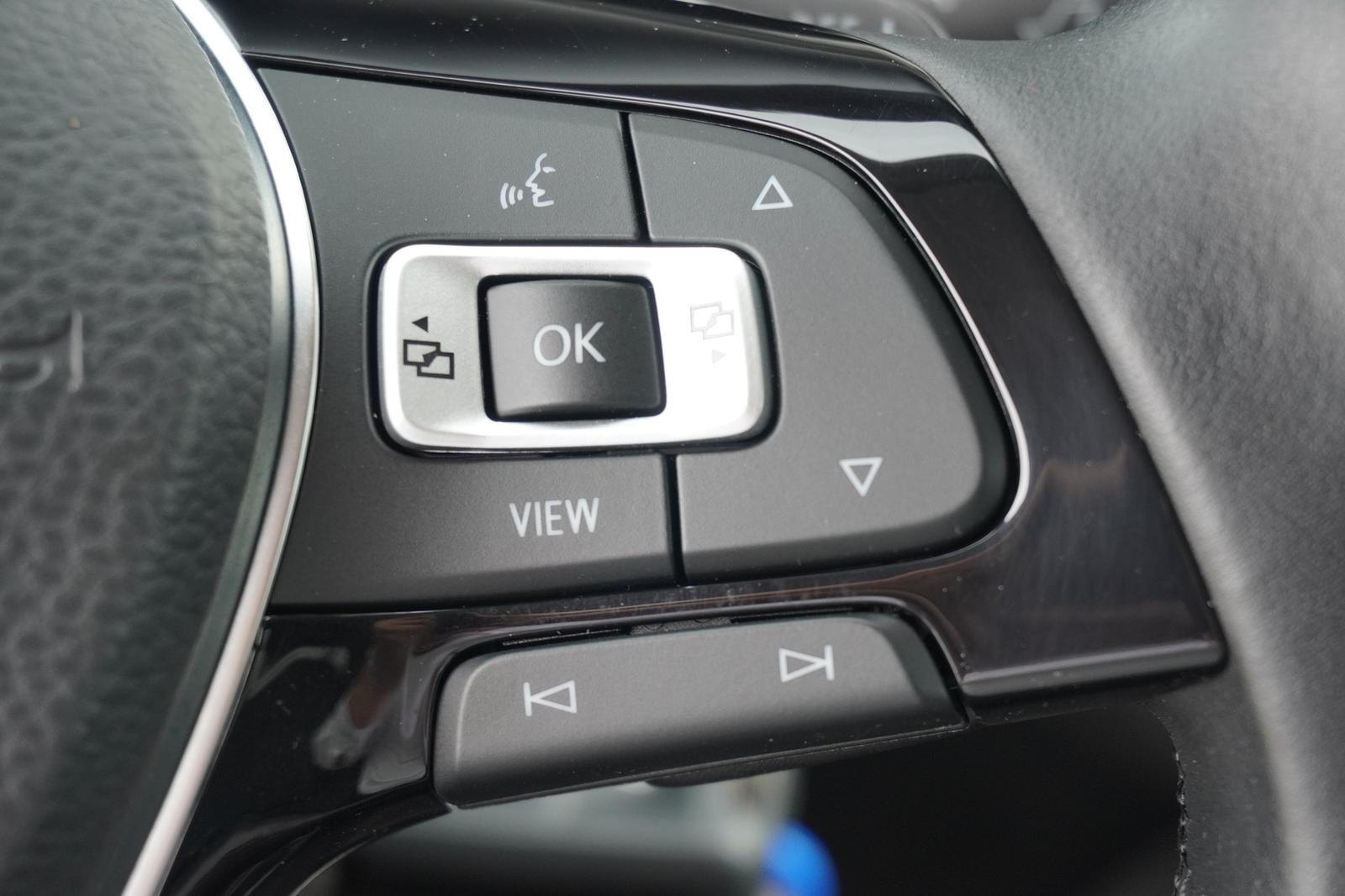 Volkswagen Touran 1.5 TSI DSG IQ.DRIVE 7-Sitzer Navi ACC, миниатюра 15