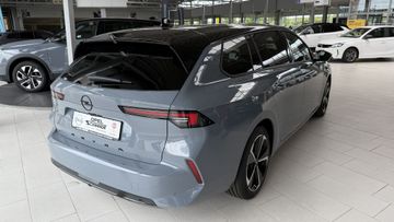 Fotografie 3 des Opel Astra Sports Tourer 1.2 Turbo GS Tech Paket + AH