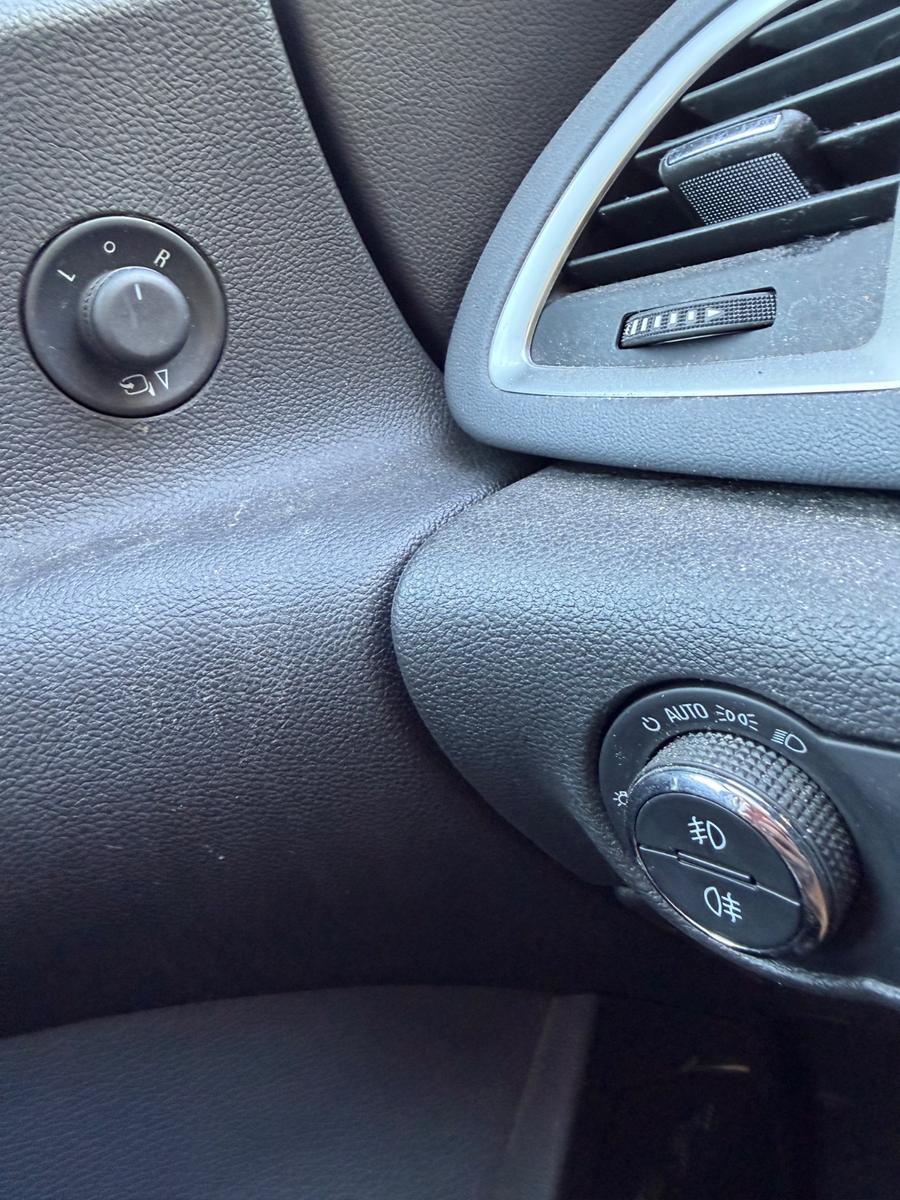 Opel Astra 2015 — photo 17