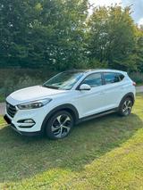 Hyundai TUCSON 2.0 CRDi 135kW Premium 4WD Automatik ...