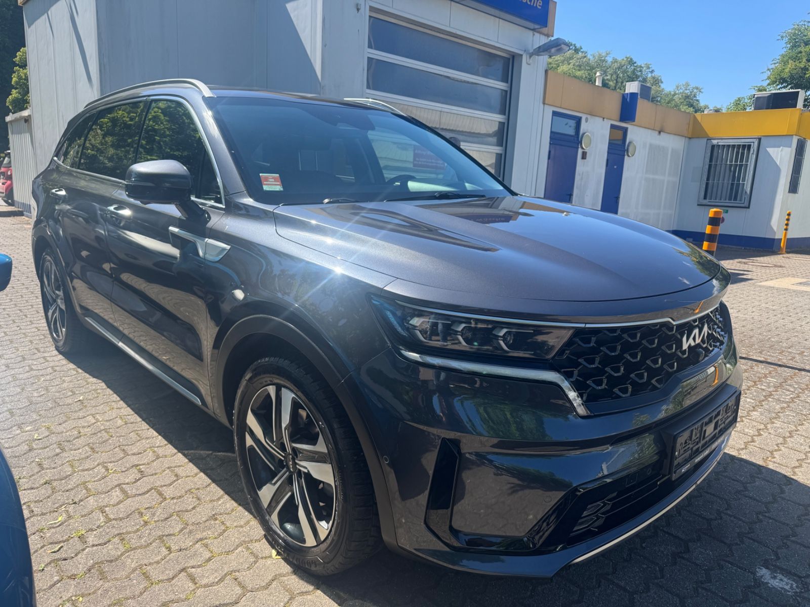 Fahrzeugabbildung Kia Sorento Platinum 4WD LED+ACC+BOSE+NAVI