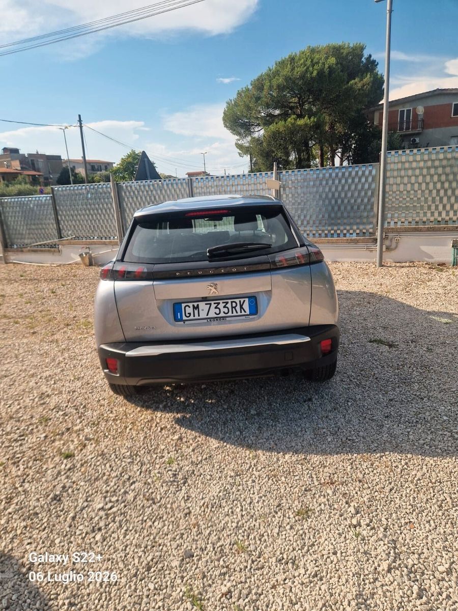 Peugeot 2008 PureTech 100 S&S Allure imagem 3