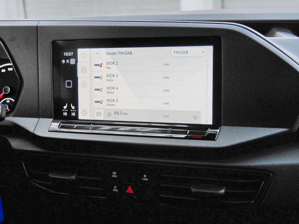 Fahrzeugabbildung Volkswagen Caddy Cargo KR 2.0 TDI AHK SHZ LED Kamera
