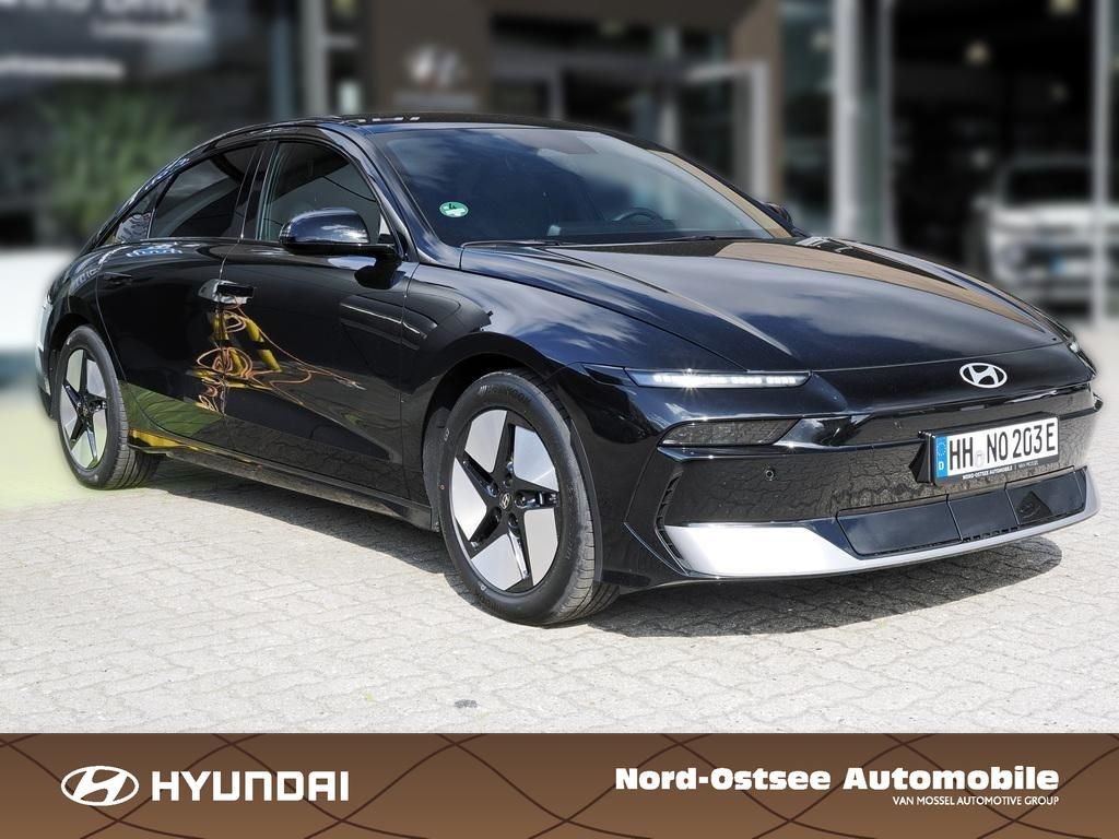 Fahrzeugabbildung Hyundai IONIQ 6 EV FL CENTRIQ 2xKlima 4xSHZ ACC AUT Kam.