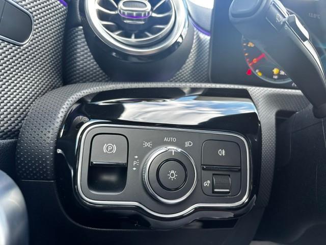 Mercedes-Benz CLA 180 Shooting Brake/ Klima/Navi/LED, миниатюра 20