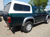 Toyota Hilux D-Cab Spezial 4x4 2.5 LKW-AHK-WEBASTO-DOKA - Toyota Hilux: 2.5