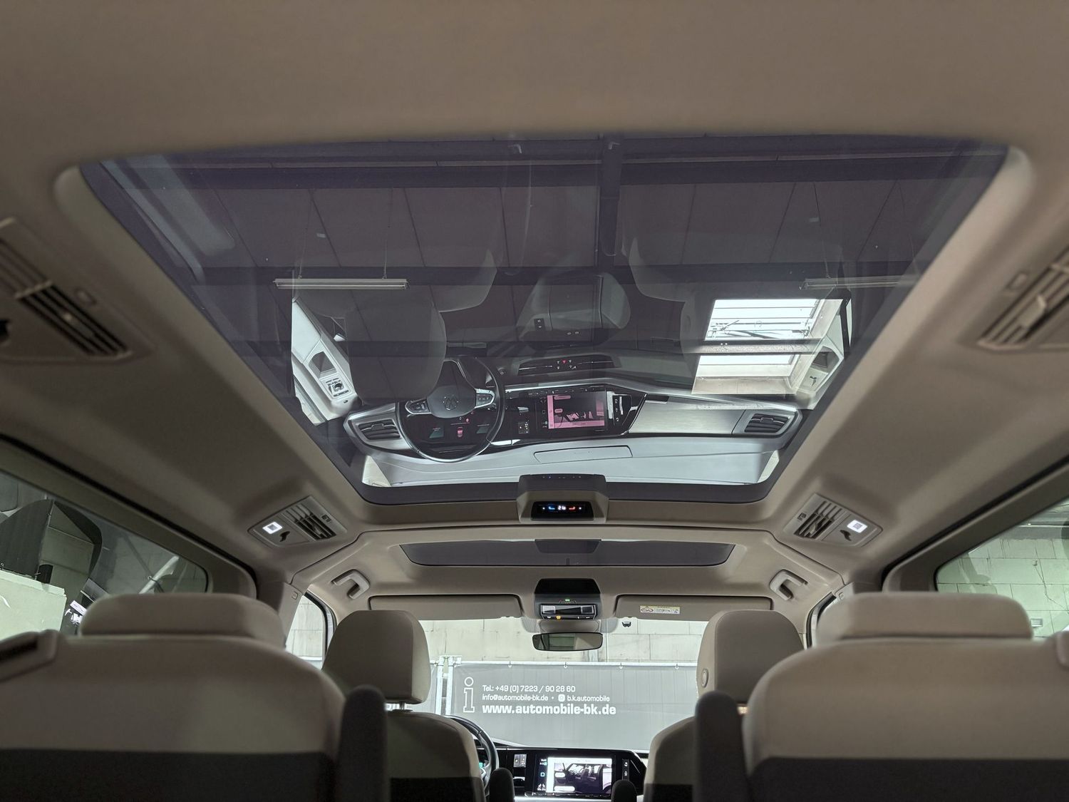 Fahrzeugabbildung Volkswagen T7 Multivan Edition#Virtual#Pano#Matrix#AHK#Kame