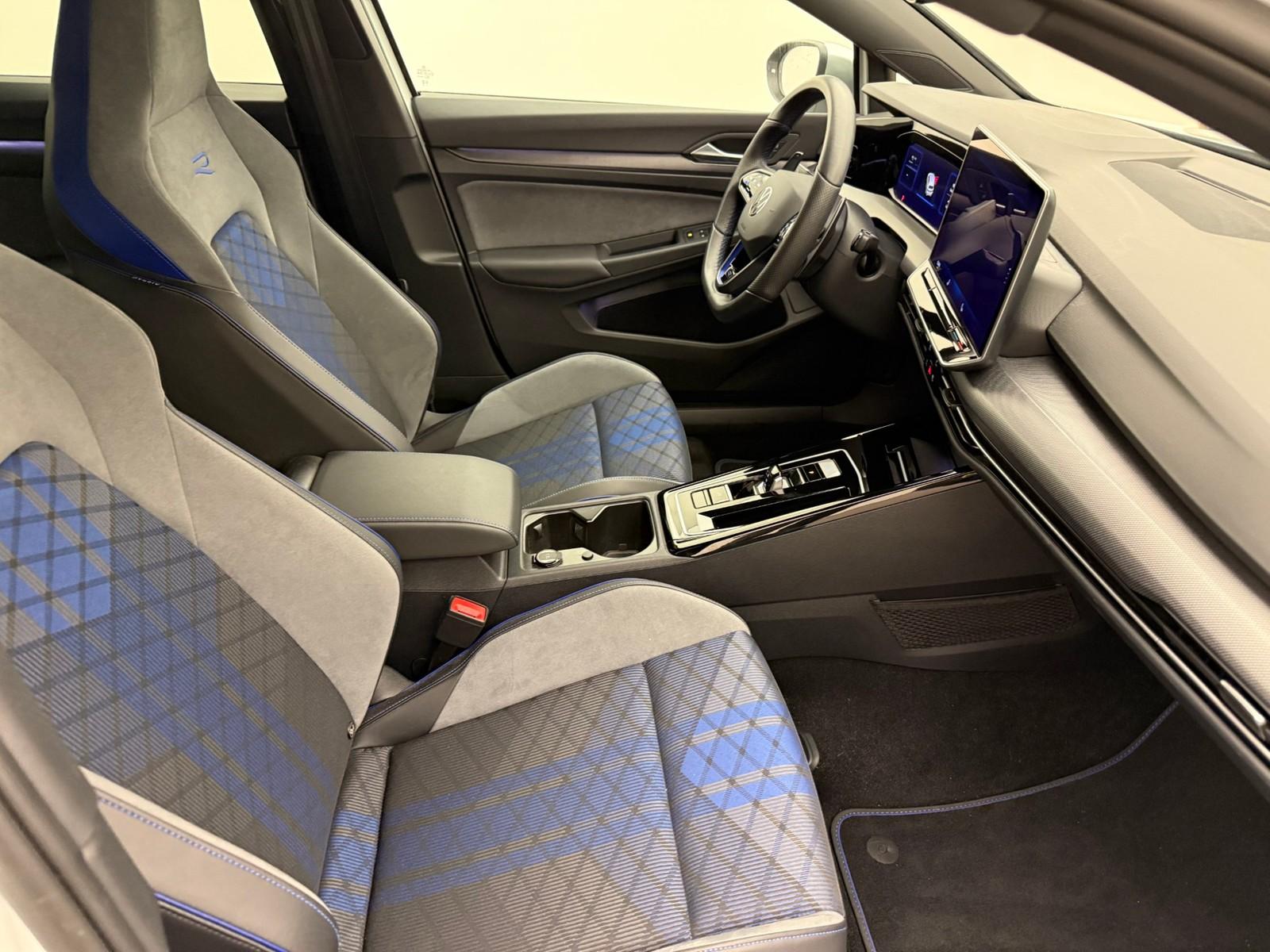 Volkswagen Golf 8 PA R TSI DSG 4M DiscoverNavi19Estoril, миниатюра 3