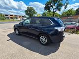 Mitsubishi Outlander ClearTec Invite 2WD SHZ KLIMA - Mitsubishi Outlander: Invite
