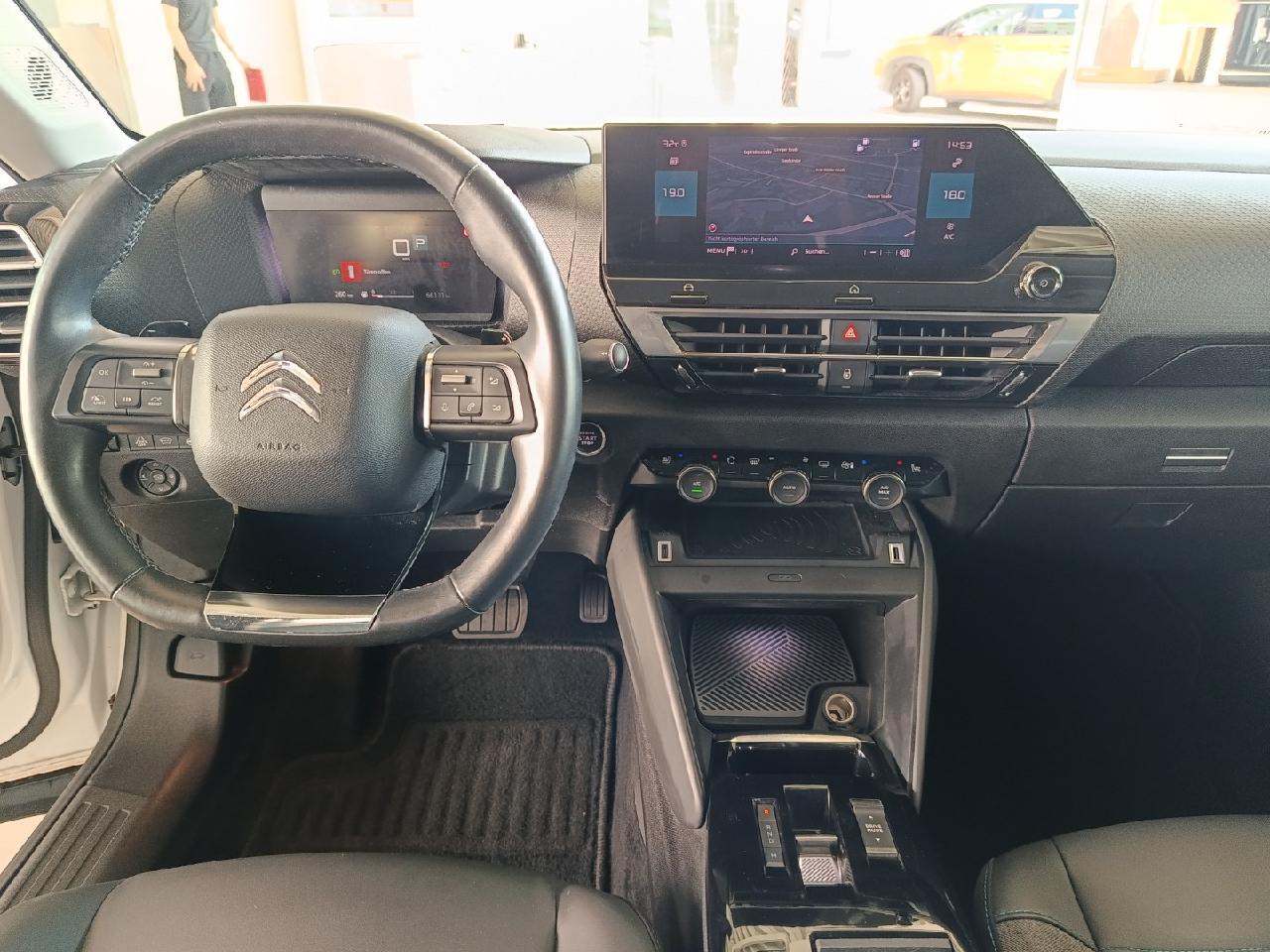 Citroën C4BlueHDi130EAT8*NAV*KAM*WINTERPAKET*ALLWETTER*
