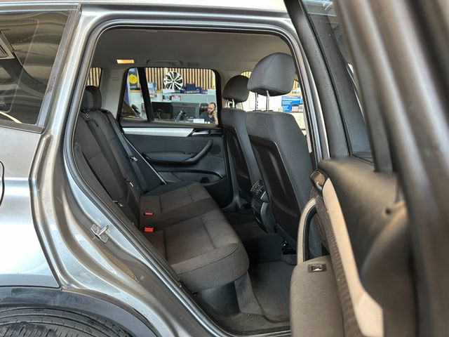 BMW X3 *xDrive*TEMPO*NAVI*2-ZONEN*BI-XENON*