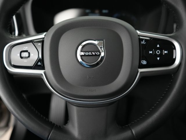 V60 KOMBI INSCRIPTION D AT+AHK+NAVI+LED-SCHEINWE