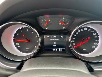 Bild 8 Opel Astra K Lim. 5-trg. Edition Start/Stop