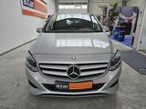 Mercedes-Benz B 180 BlueEFFICIENCY|Garantie|Scheckheftgepflegt - Mercedes-Benz B-Klasse: Limousine