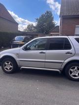 Mercedes-Benz Mercedes Benz ML 320 - Mercedes-Benz ML 320 mit LPG-Antrieb