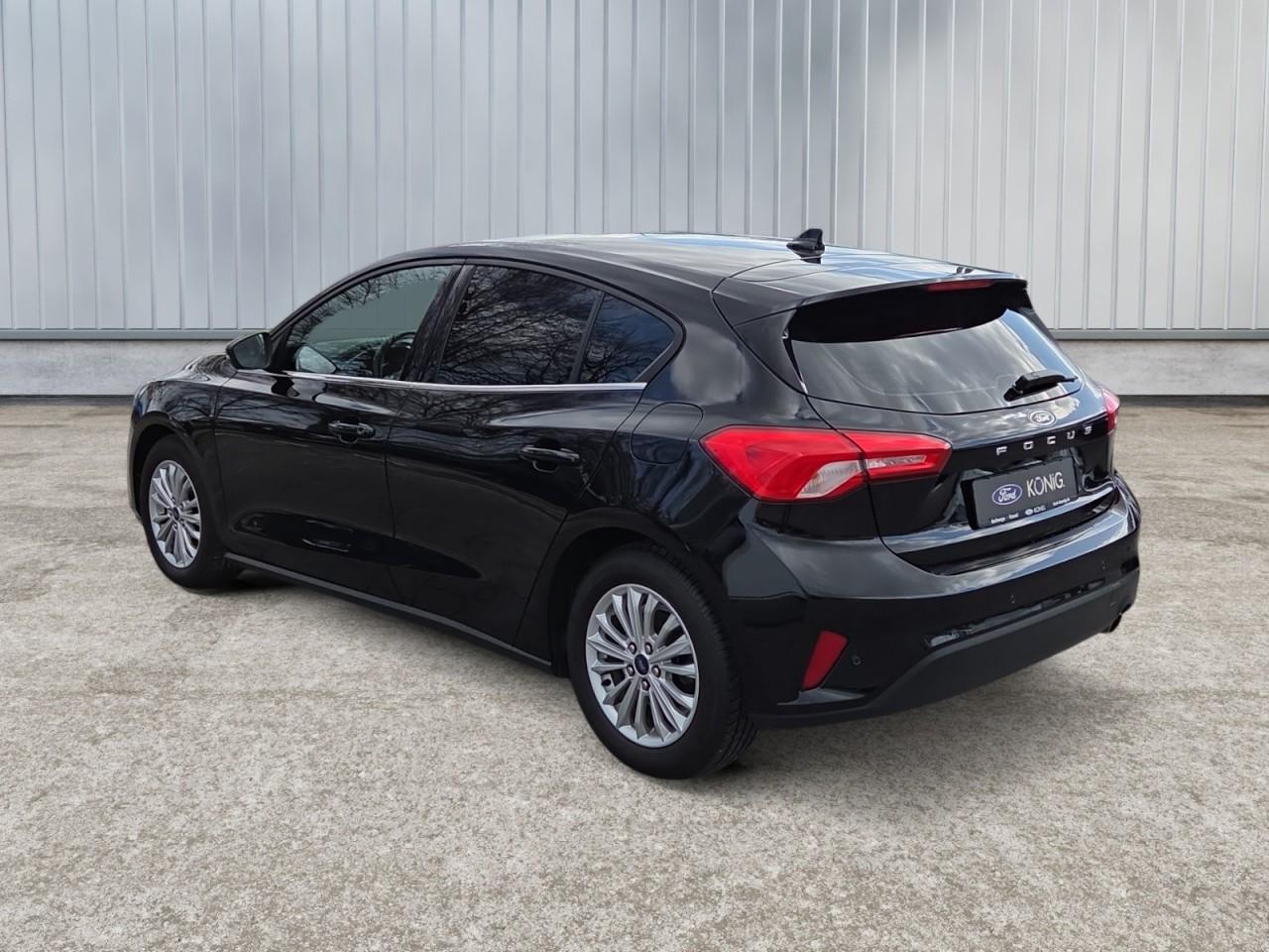 Ford Focus Titanium 1.0 EcoBoost LED+Navi+DAB+AHK