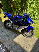 Honda CBR 1000RR Fireblade - HONDA 2005 FIREBLADE