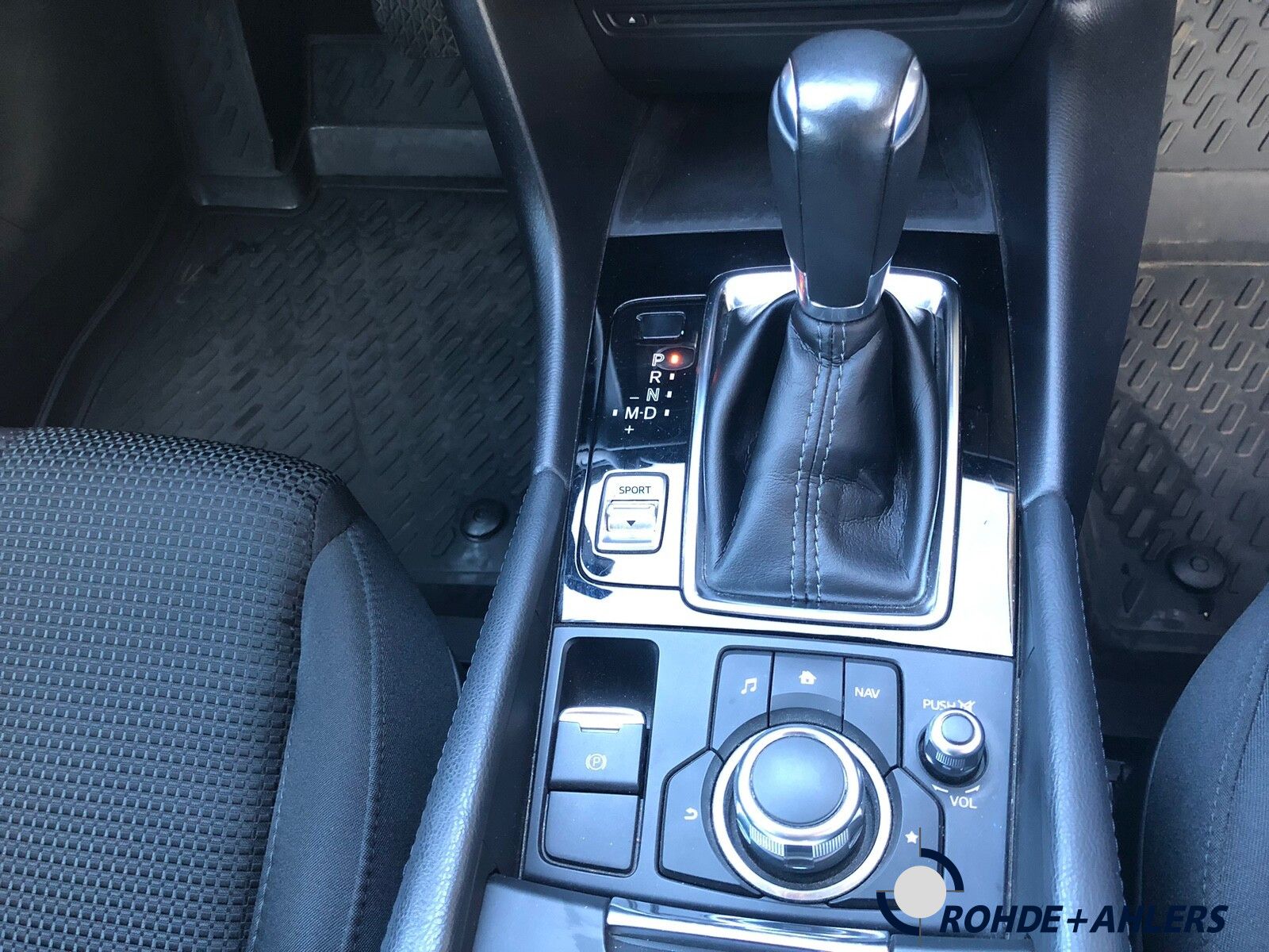 Fahrzeugabbildung Mazda 2.0 SKYACTIV-G 120 (BM) Exclusive-Line ACTIVESEN