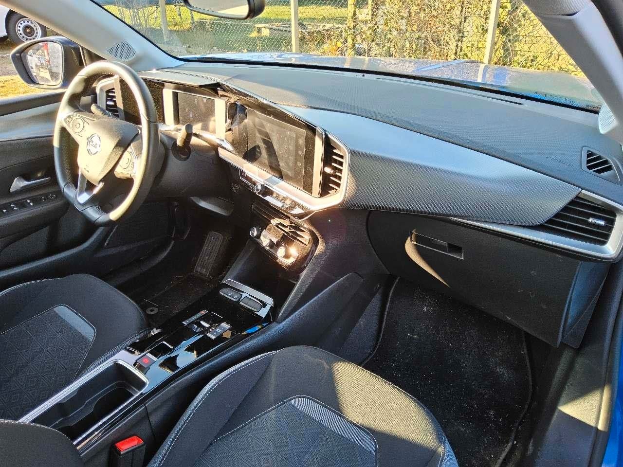 Fahrzeugabbildung Opel Mokka-e EDITION 11KW/ALU/NAVI/LED/50KWH