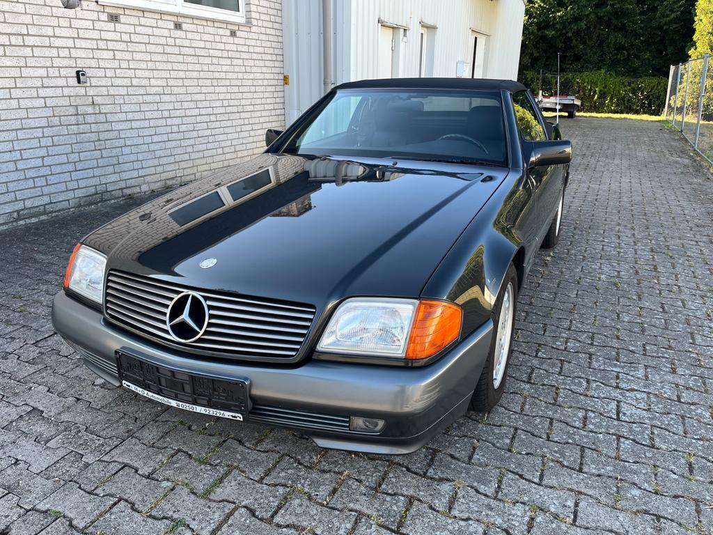 Mercedes-Benz SL 300
