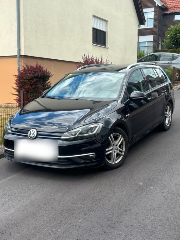 Image of Volkswagen Golf