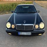 Mercedes-Benz E 280 Avantgarde - gebrauchte Mercedes-Benz E 280 aus dem Jahr 1996