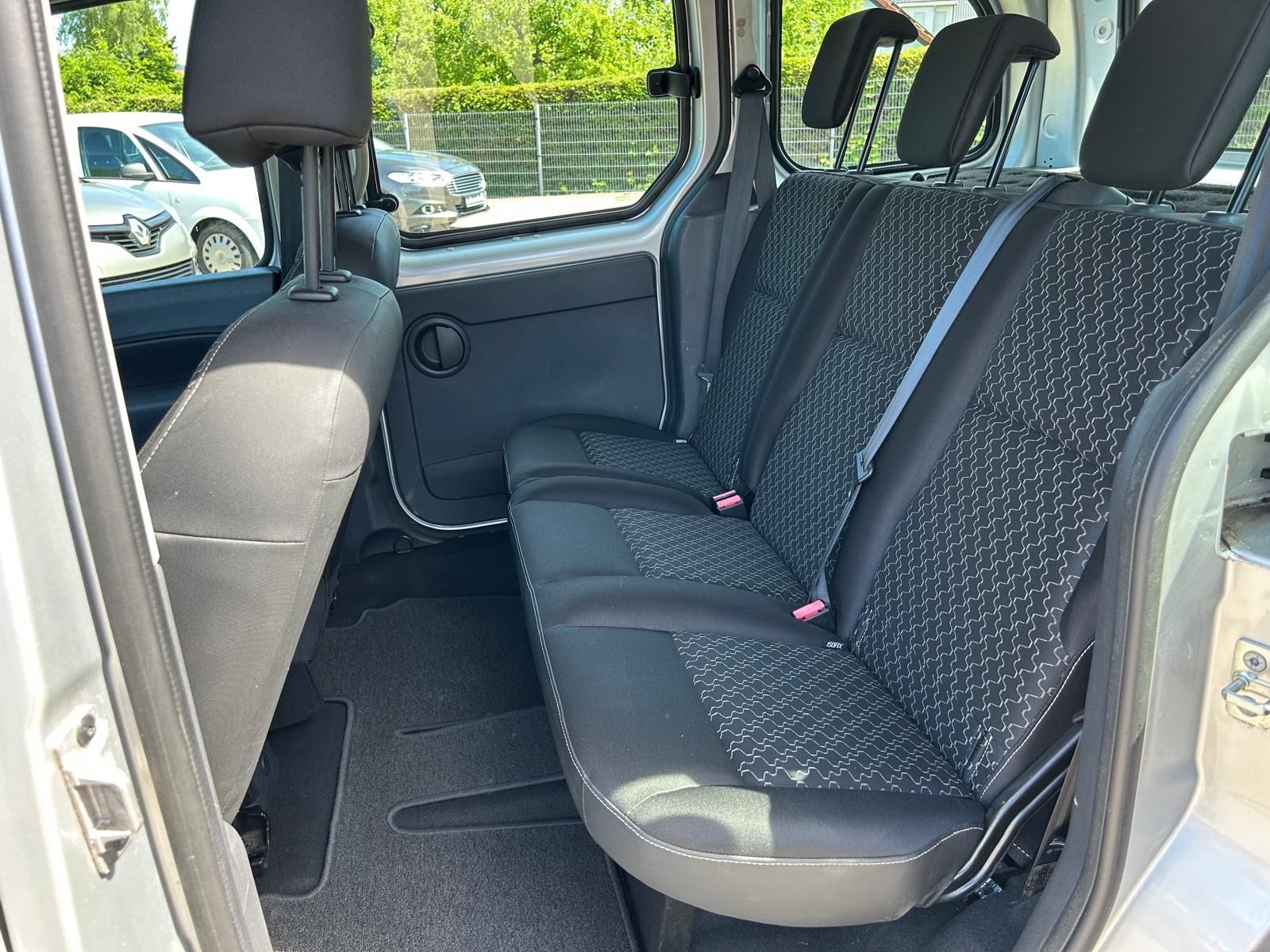 Fahrzeugabbildung Renault Kangoo Expression°5 Sitzer°Klima°