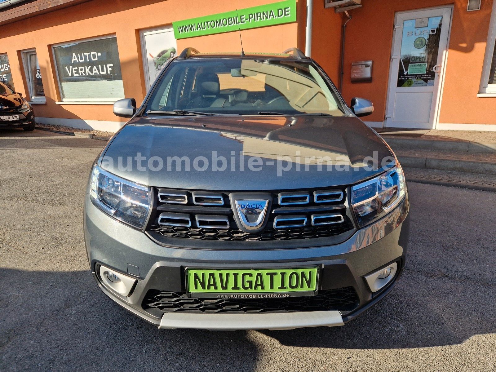 Logan MCV II Kombi Stepway TCe90 Celebration 1HD