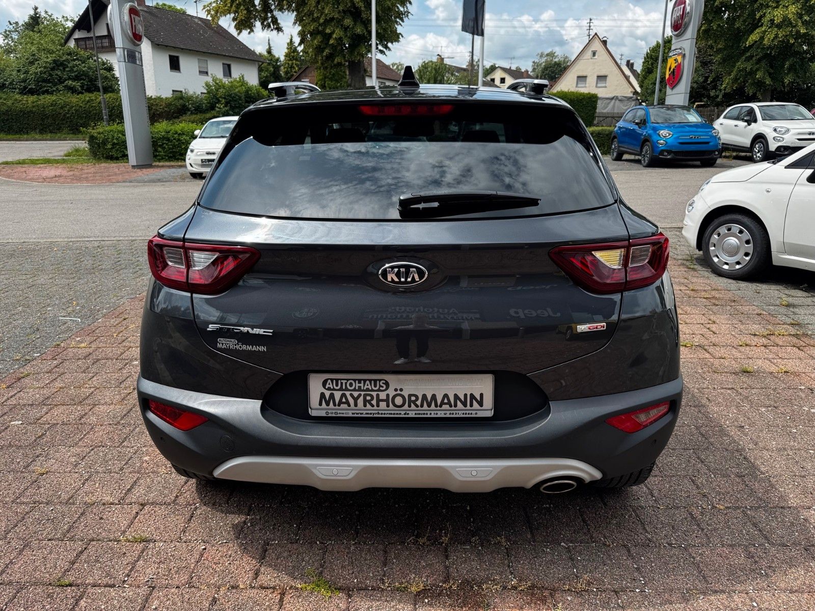 Fahrzeugabbildung Kia Stonic 1.0 T-GDI PLATINUM Navi Kamera Sitzhzg.