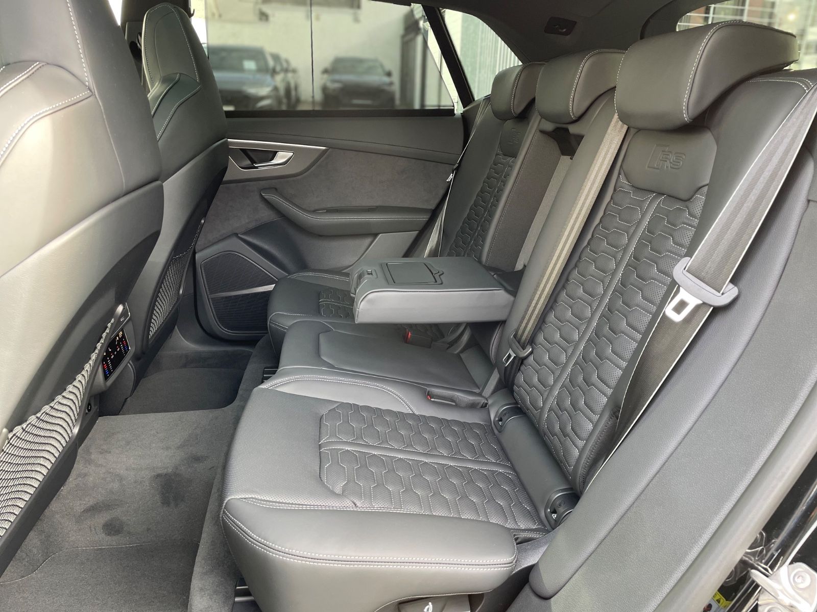 Fahrzeugabbildung Audi RSQ8 Performance Facelift |Keramik|305|Designpak